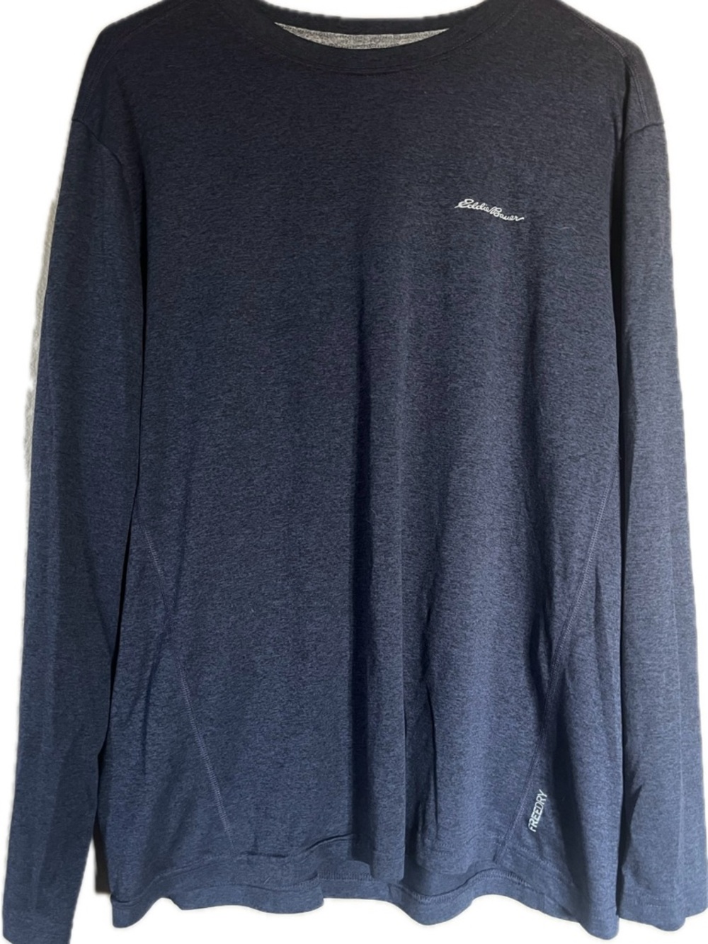 Eddie Bauer Navy Long-Sleeve FreeDry Performance shirt. Men’s size Large.
